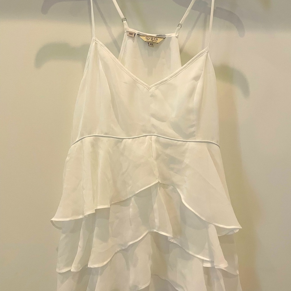 Guess tops